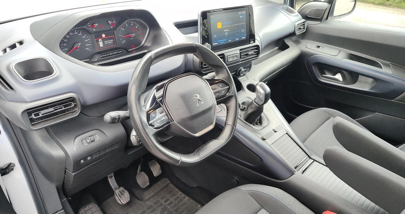 Peugeot Rifter cena 69900 przebieg: 86000, rok produkcji 2020 z Rychwał małe 211